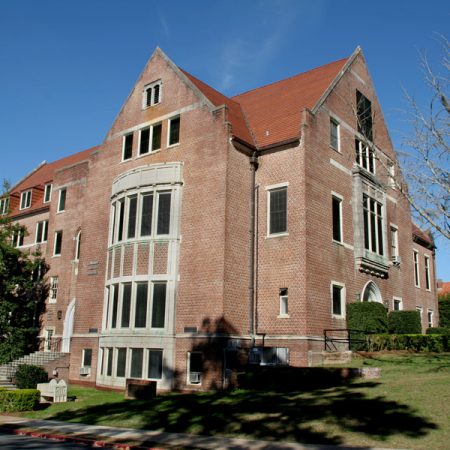 Longmire Building, Alumni and Beth Moor Lounges